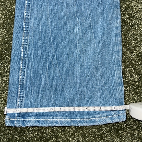 Low-Rise Blue Jeans - Picture 10 of 13